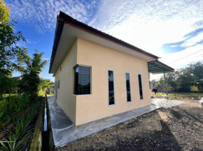 Inap Santai Tokwan Maktok Sawah View